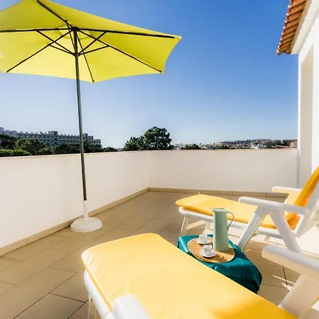Bright 10min From 2 Stunning Beaches