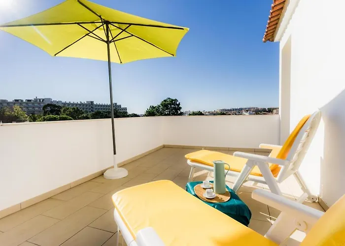 Bright 10min From 2 Stunning Beaches