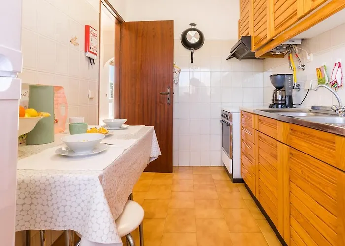 Bright 10min From 2 Stunning Beaches * Olhos de Agua (Albufeira)