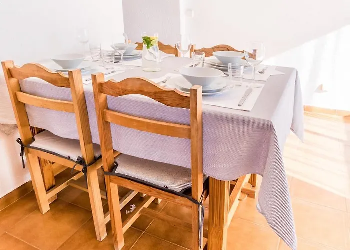 Bright 10min From 2 Stunning Beaches *