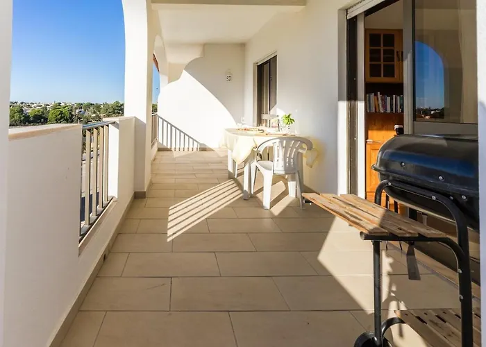 Bright 10min From 2 Stunning Beaches