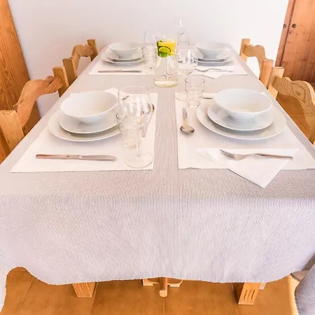 Bright 10min From 2 Stunning Beaches *